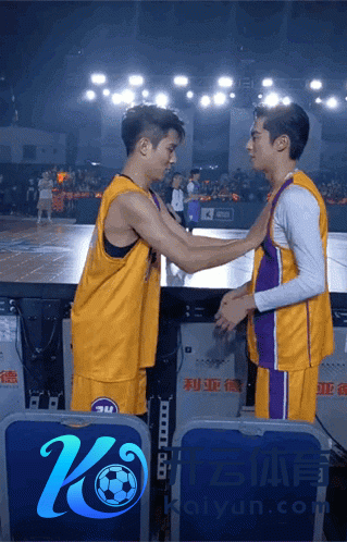 李明德说王鹤棣是精神小伙 言论激发烧议